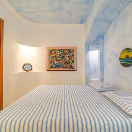 #9c Casa Dell'edera - By Searly