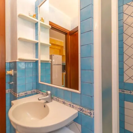 Affittasardegna-casa La Pelosa 1 *