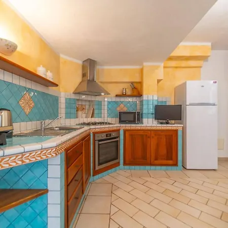 Affittasardegna-casa La Pelosa 1 *
