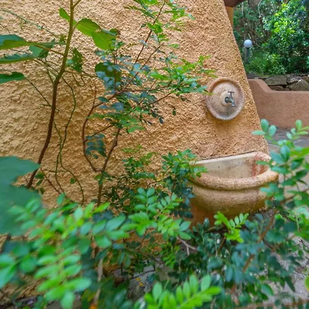 Affittasardegna-casa La Pelosa 1